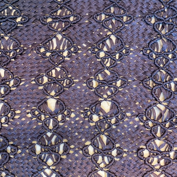 Fringe Shaw / Wrap / Scarf, Purple, Excellent Condition, 62” x 36” - Picture 9 of 12